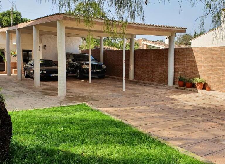 مبيت وإفطار Maravisa