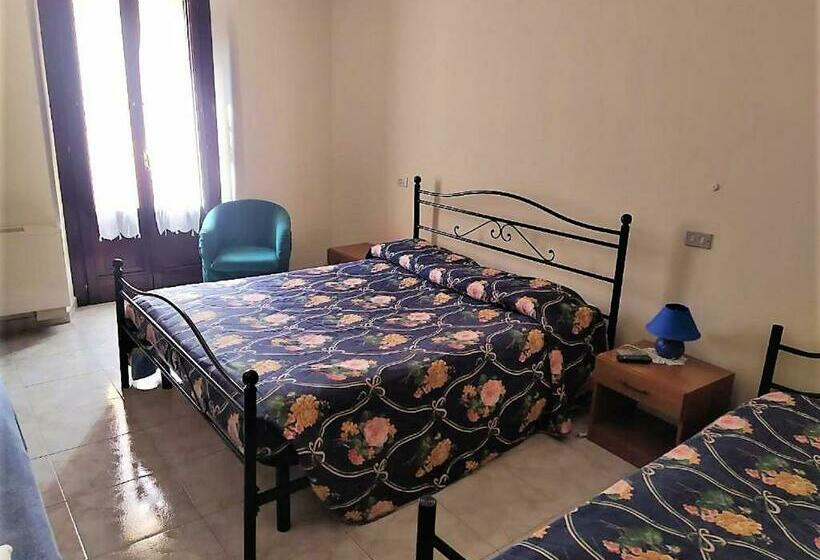 ペンション Affittacamere Centro Storico