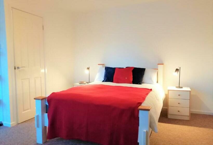 پانسیون Jersey Villa Guest House