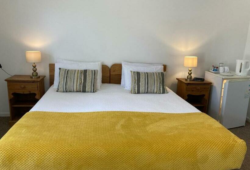 پانسیون Jersey Villa Guest House