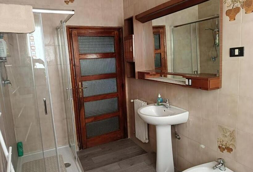 تختخواب و صبحانه A Casa Di Adele