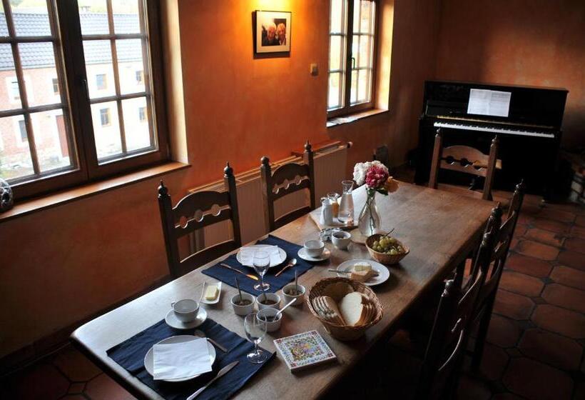 Bed and Breakfast La Source Du Broly