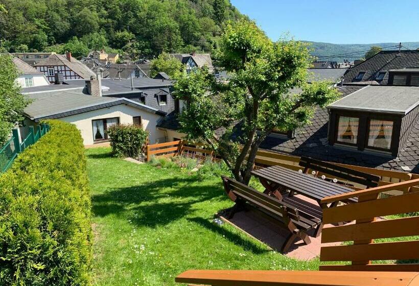 ホテル Garni Maaß