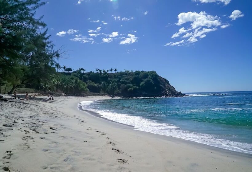 هتل Villa Mexicana Puerto Escondido