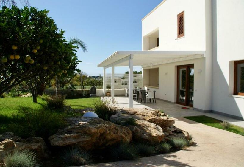 پانسیون Stella Fenicia