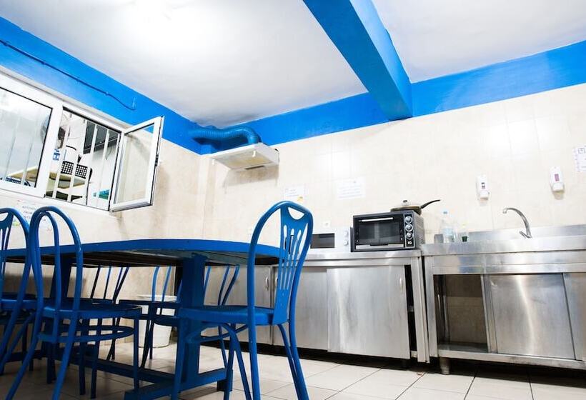 Athens International Youth Hotel And Hostel