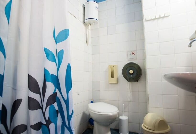 Athens International Youth Hotel And Hostel