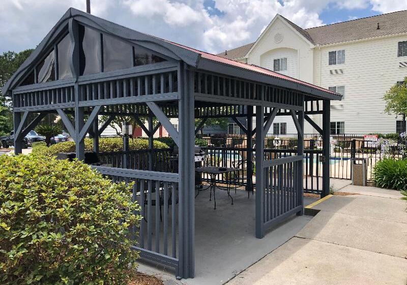 هتل Candlewood Suites Savannah Airport, An Ihg