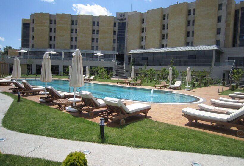 هتل Doubletree By Hilton  Avanos  Cappadocia