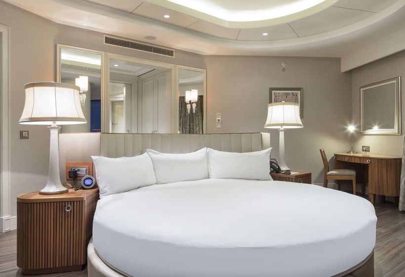 호텔 Hilton Bursa Convention Center & Spa