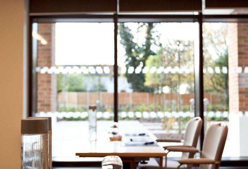 酒店 Hilton London Heathrow Airport Terminal 5