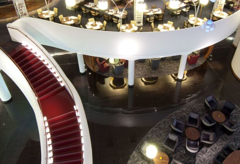 酒店 Hilton London Heathrow Airport Terminal 5