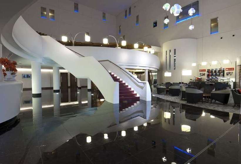 酒店 Hilton London Heathrow Airport Terminal 5