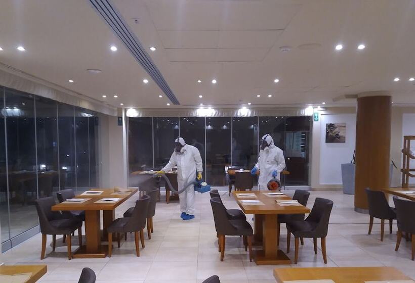هتل Kiani Beach Resort Family All Inclusive