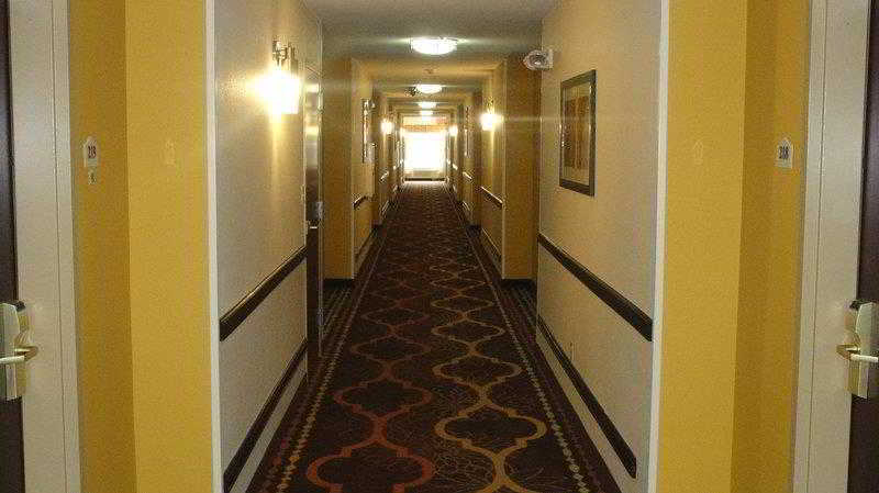 هتل Quality Inn & Suites Huntsville Research Park Area