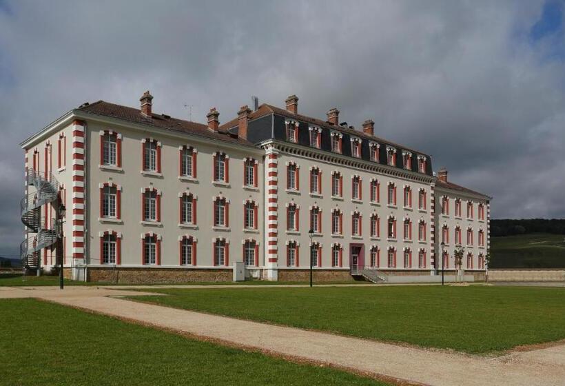 هتل Vacancéole   Les Demeures Champenoises