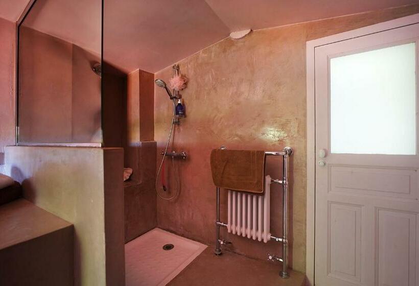 Bed and Breakfast Maison Du Loup