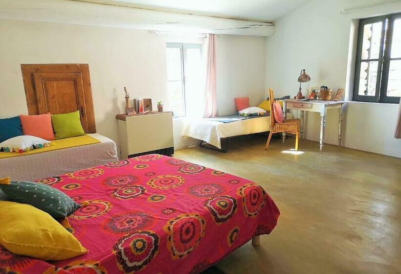 住宿加早餐  Maison Shanti Chambre 1 à 3 Personnes Havre De Paix Pdj Bio