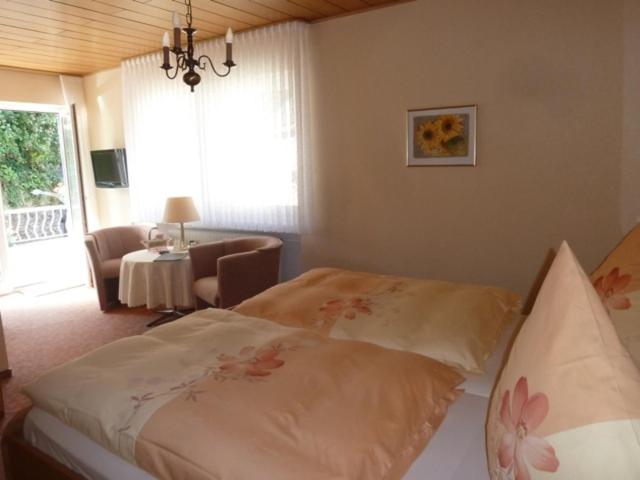 ペンション Alte Weinstube