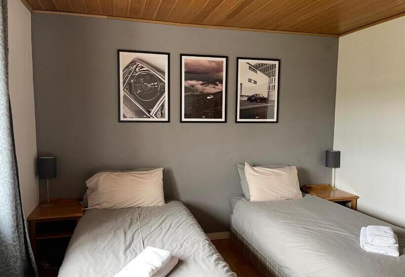 بنسيون The Gantry