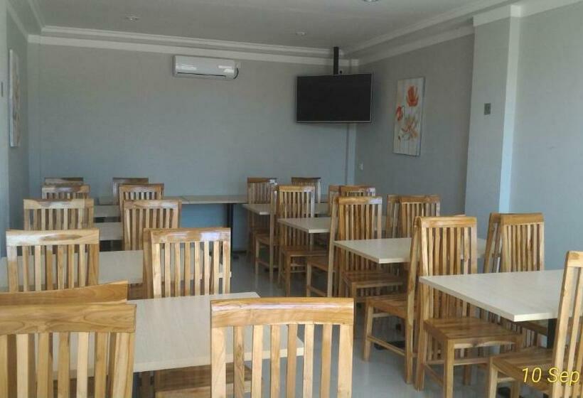 Omnea Hotel   Syariah