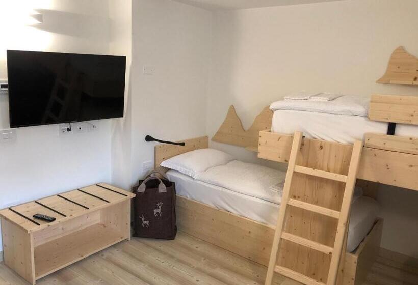 مبيت وإفطار B And B Nonna Rosa Vista Lagorai