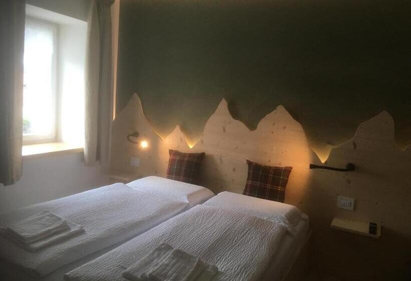 مبيت وإفطار B And B Nonna Rosa Vista Lagorai