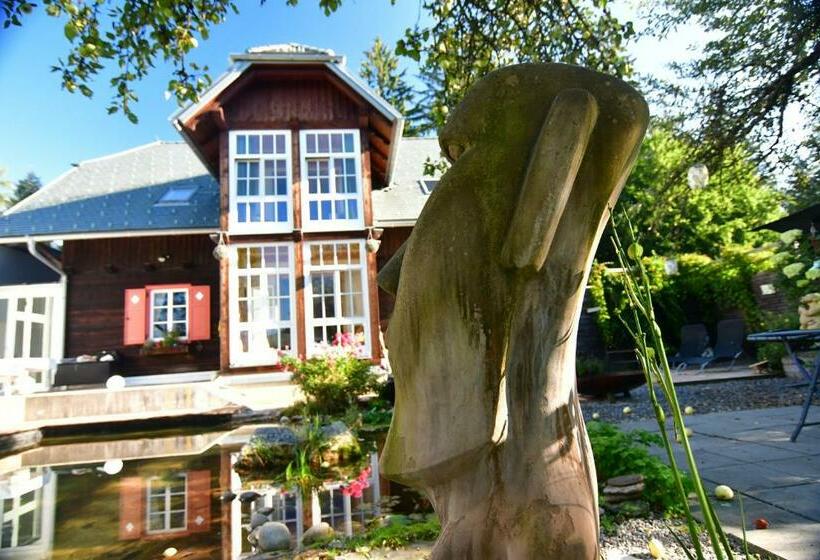 ベッドアンドブレックファースト Naturforsthaus Eddas Zimmer Für Hunde   Und Naturverbundene Menschen