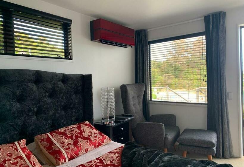 تختخواب و صبحانه Kaiteriteri Retreat