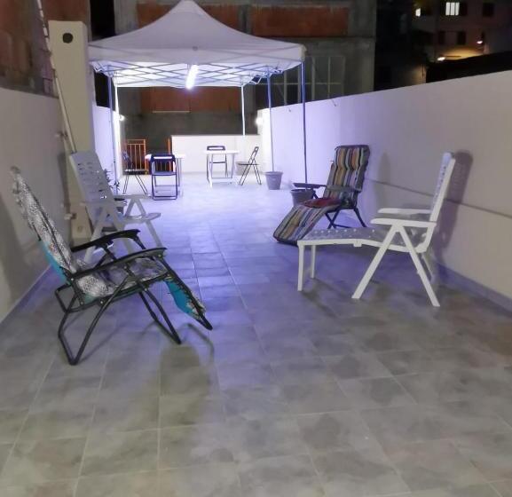 住宿加早餐  La Luce Di Ambra