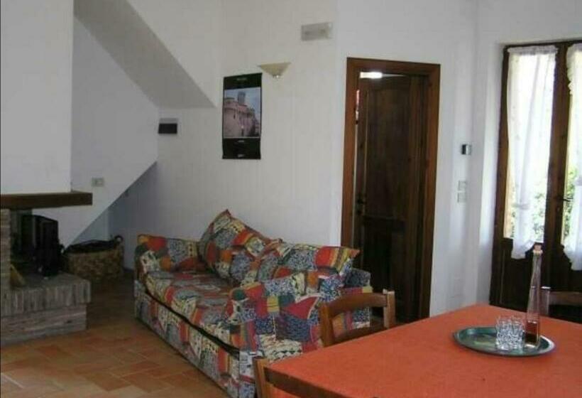 호텔 Agriturismo Gli Arrighi