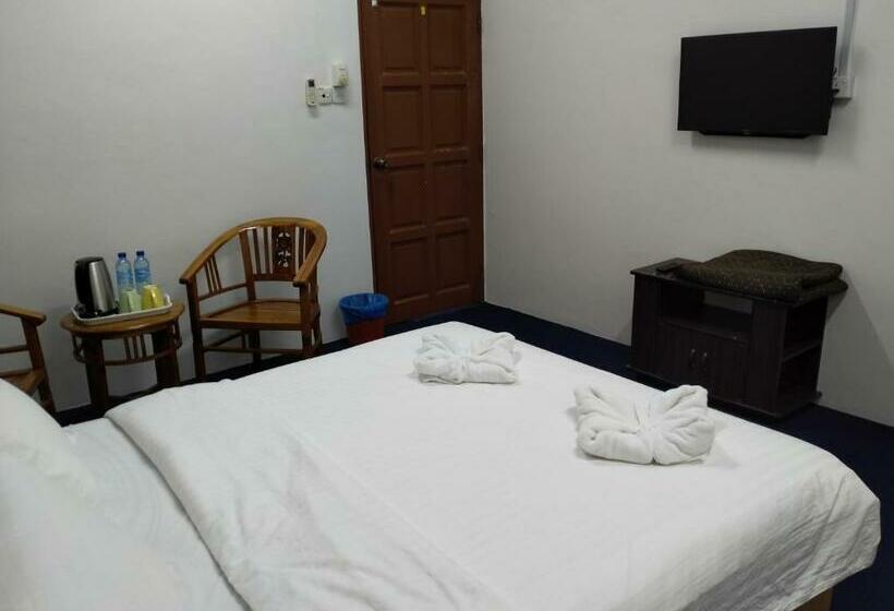 فندق Maidam Inn
