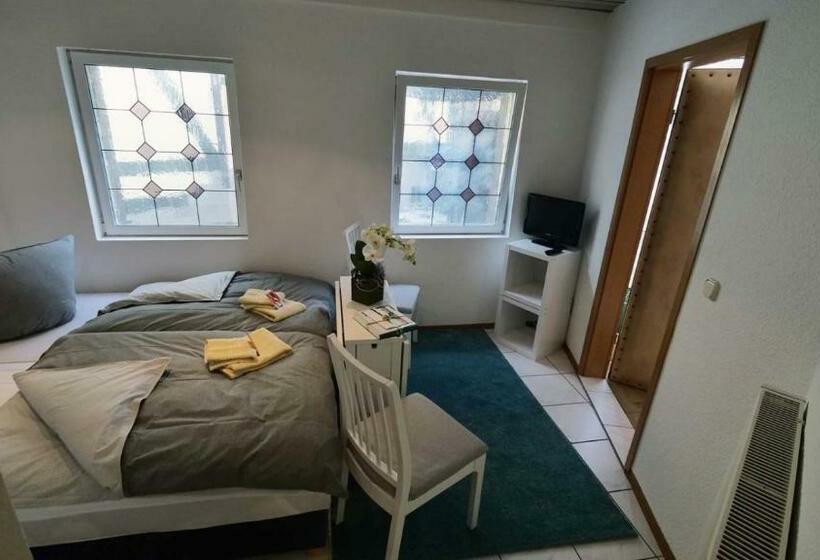 بنسيون Meyers Privatzimmer