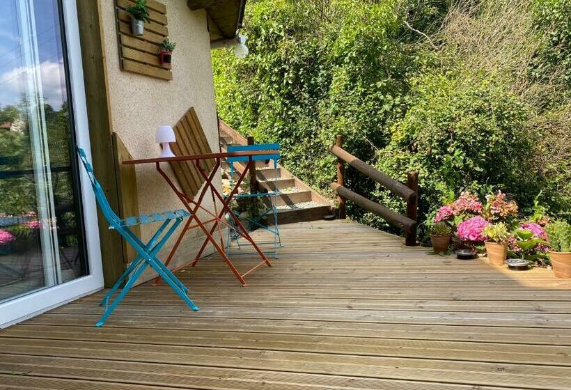 膳宿费 La Chambre D Hotes De Marie Indépendante Et Sa Terrasse Avec Vue Panoramique Proche Alpes Mancelles
