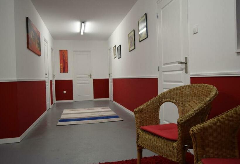 ペンション Chambres, Camping La Pointe, Saint Coulitz, Chateaulin