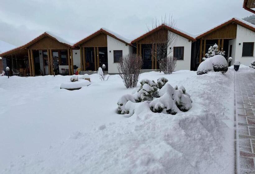 پانسیون Relax House
