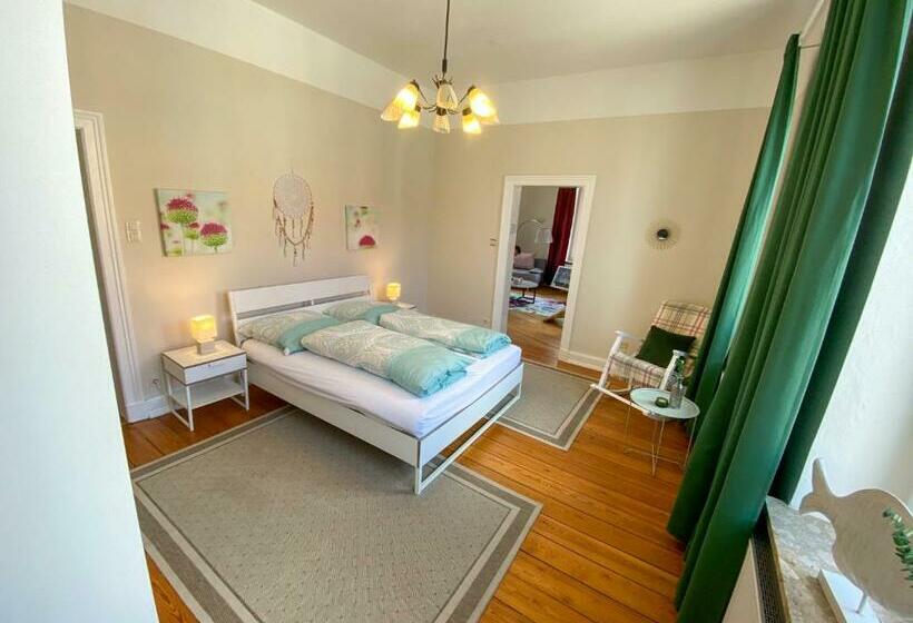 پانسیون Villa Hanseart Lübeck   Privatzimmer In Zentraler Lage