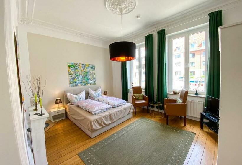 پانسیون Villa Hanseart Lübeck   Privatzimmer In Zentraler Lage