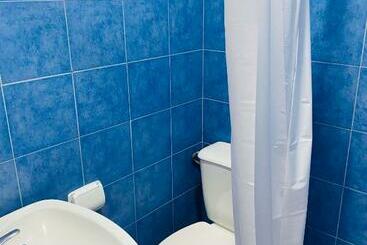هاستل Hostal Villa Senese