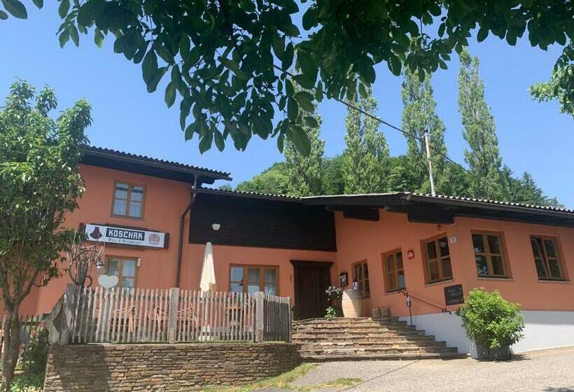 旅馆 Koschak Wirt & Weinbauer