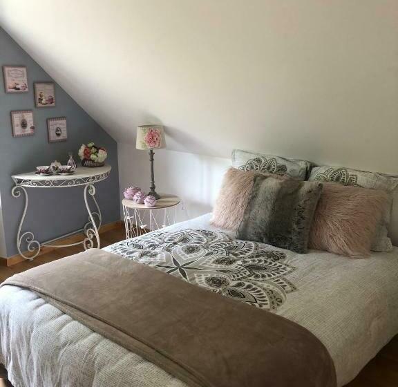 ベッドアンドブレックファースト La Demeure