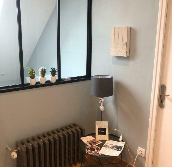 مبيت وإفطار La Demeure