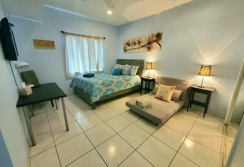 פנסיון La Casona Azul