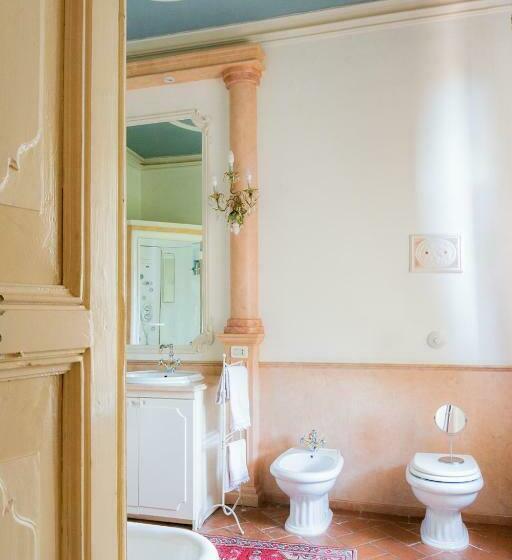 Пансион Suite & Apartment In Villa Del 1700