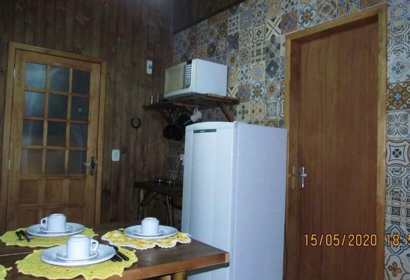 호스텔 Chalés Vila De Urupema Quarto Papagaio Charão