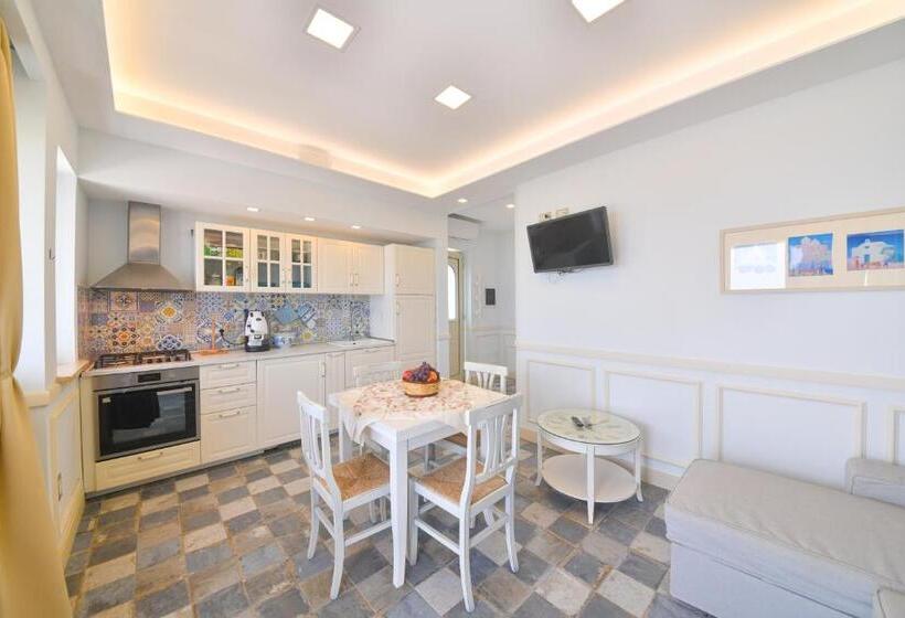 민박 Belgodere Di Mezzavia Apartments