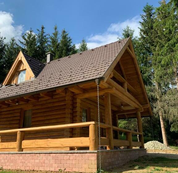 مبيت وإفطار Gyurka Kisrönkház