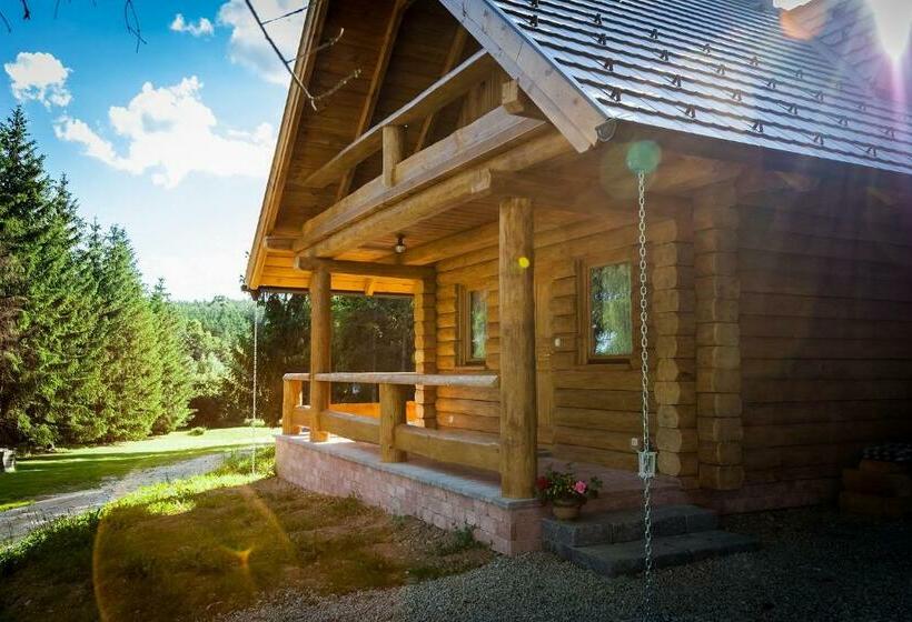 مبيت وإفطار Gyurka Kisrönkház