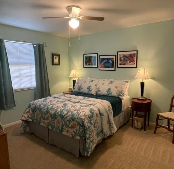 مبيت وإفطار Rae’s Place