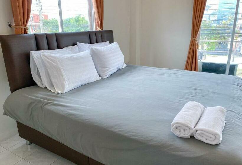 Uh Hostel